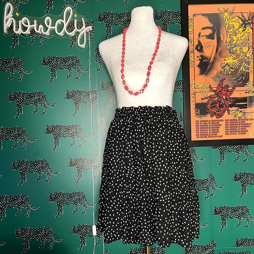 NWOT Zesica Brand Black and White Polka Dot Front Tie Flowy A-Line Skirt Size M